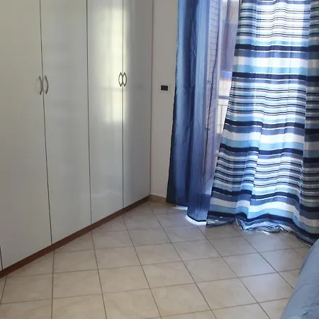 Casa Sul Mare Ponente Apartment